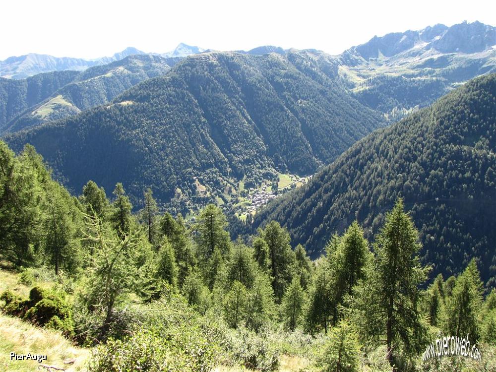 33 in fondo la cima del Pizzo Stella.JPG